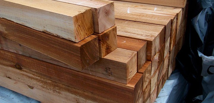 Commercial fence supply company with quality wood products