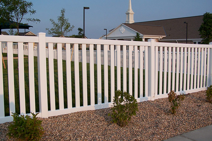Commercial vinyl fencing in white and other shades