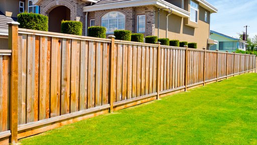 Installing Privacy Fence Pickets Correctly - Cedar Supply