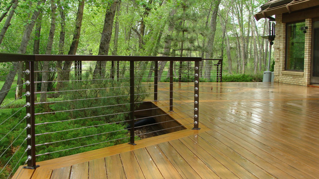 Solid Deck Railing for Your Home | Cedar Supply North